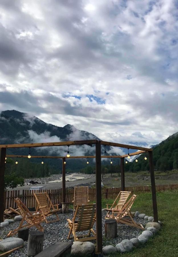 Hotel Chubezeni Mestia Exteriér fotografie